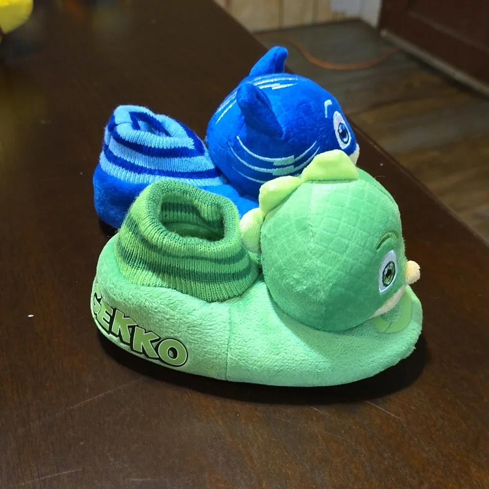 PJ Masks‎ Slippers size 7/8